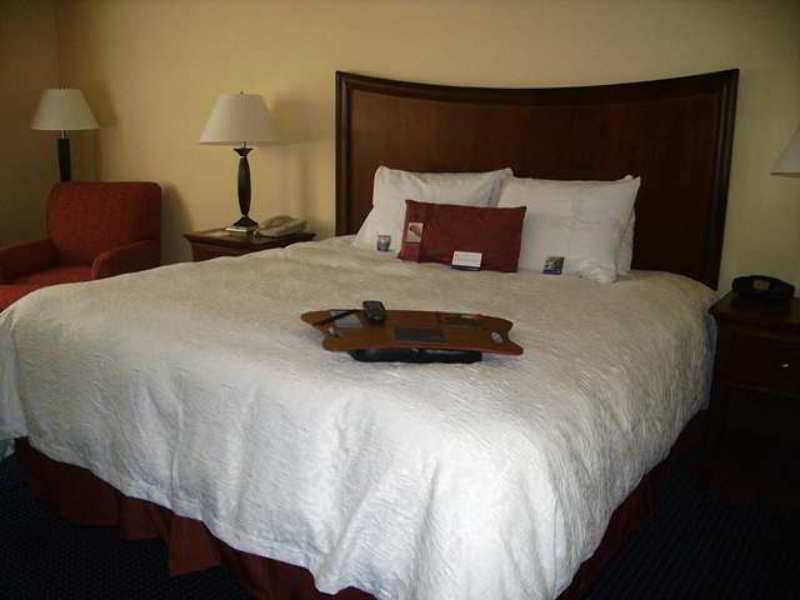 Hampton Inn & Suites Savannah - I-95 South - Gateway Джорджтаун Экстерьер фото